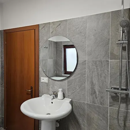 Apartament Tali's - Lakefront *
